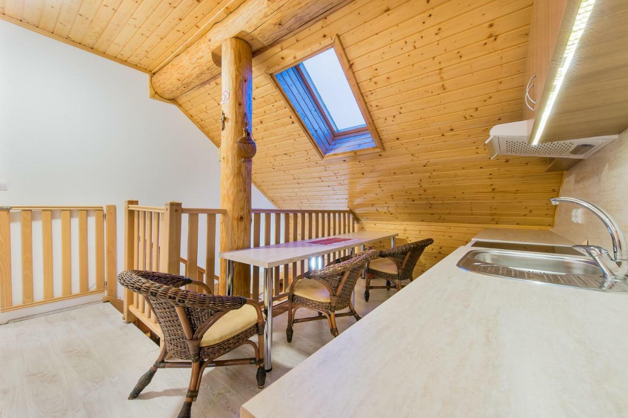 Zrub pod Kriváňom Liptovská Kokava Esterno foto