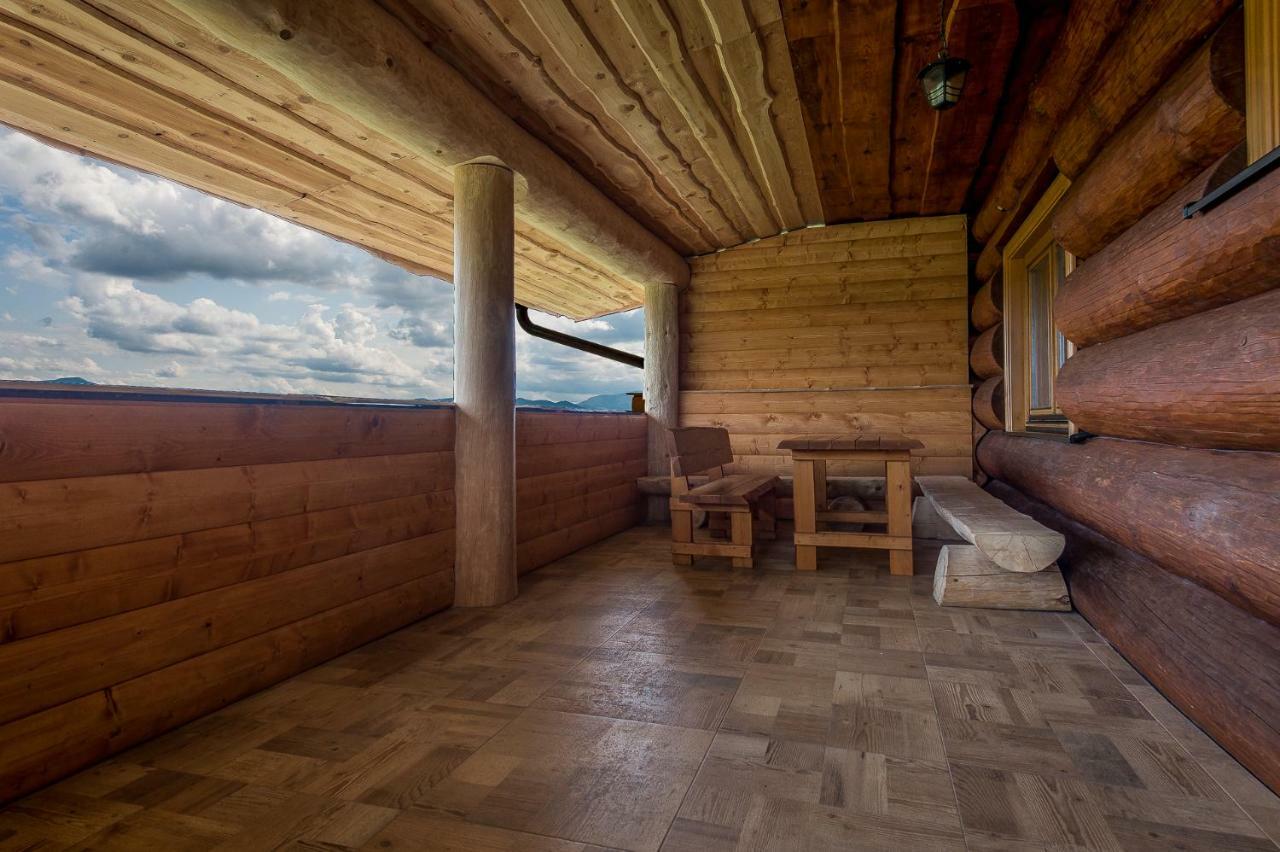Zrub pod Kriváňom Liptovská Kokava Esterno foto